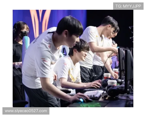 V5战队在DOTA2赛事中的运营策略与失误分析